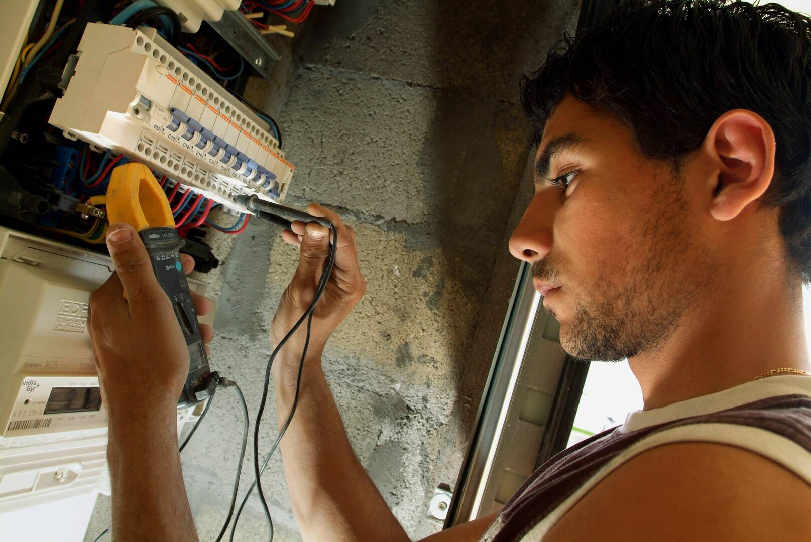 Graff Electric LLC